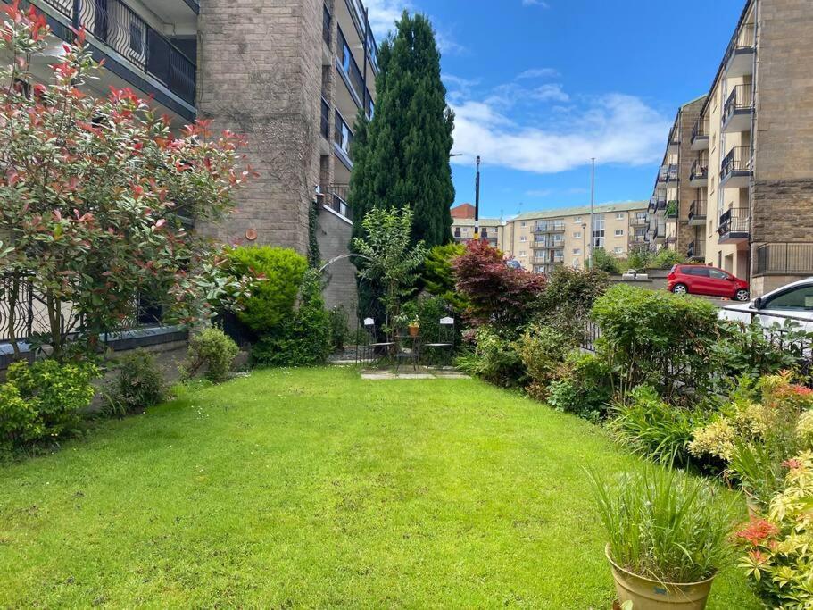 Chic Flat With Balcony Close To Merchant City Glasgow Esterno foto